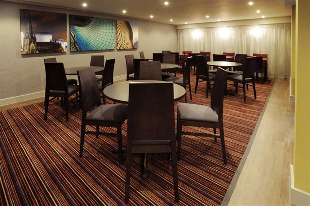 Holiday Inn Express Birmingham - Snow Hill By Ihg Bagian luar foto