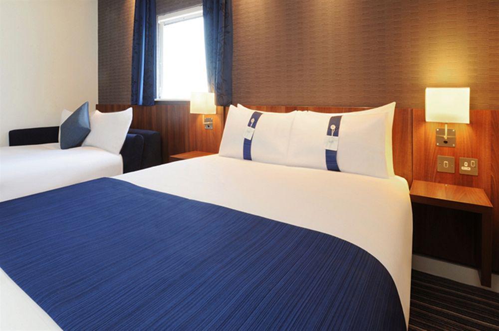 Holiday Inn Express Birmingham - Snow Hill By Ihg Bagian luar foto