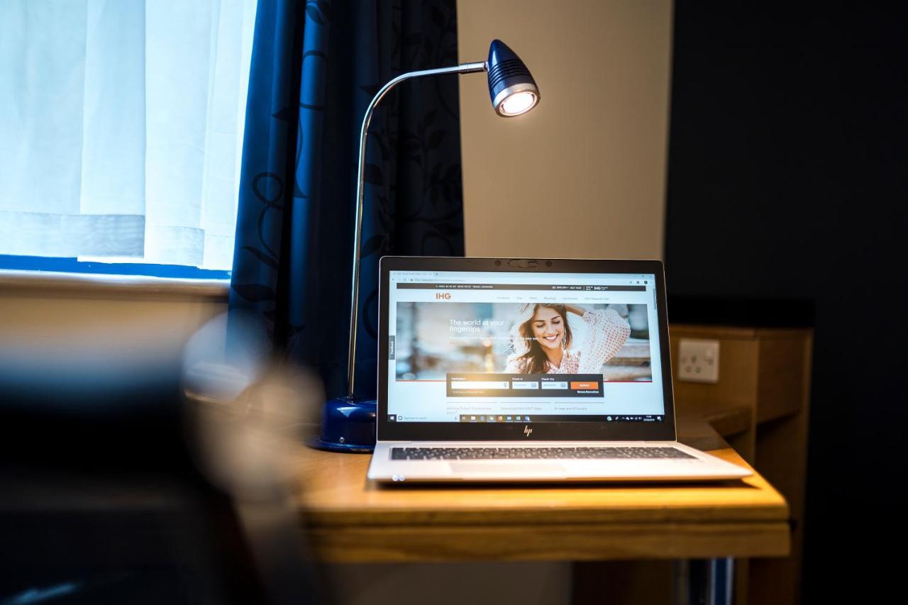 Holiday Inn Express Birmingham - Snow Hill By Ihg Bagian luar foto