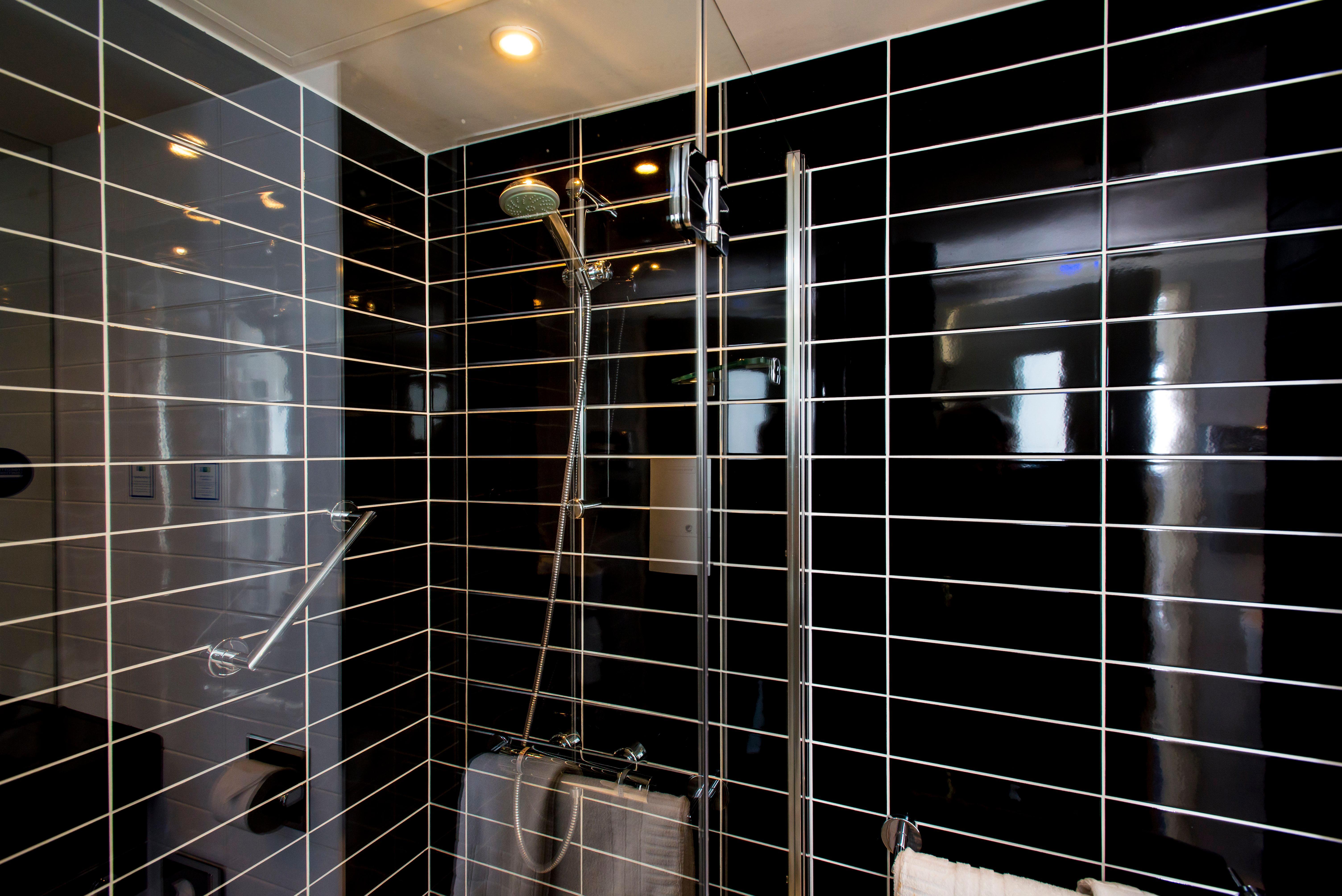 Holiday Inn Express Birmingham - Snow Hill By Ihg Bagian luar foto