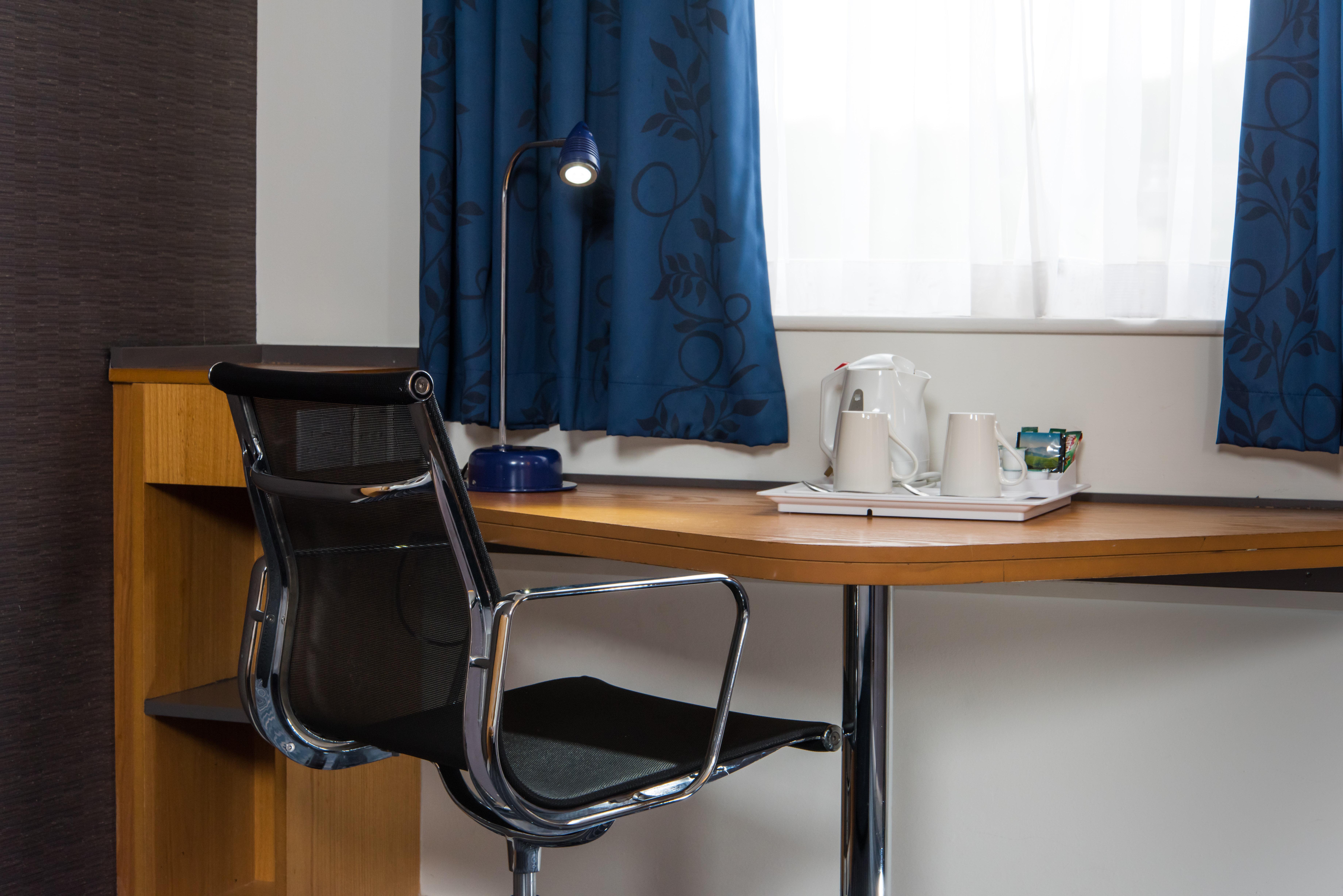 Holiday Inn Express Birmingham - Snow Hill By Ihg Bagian luar foto