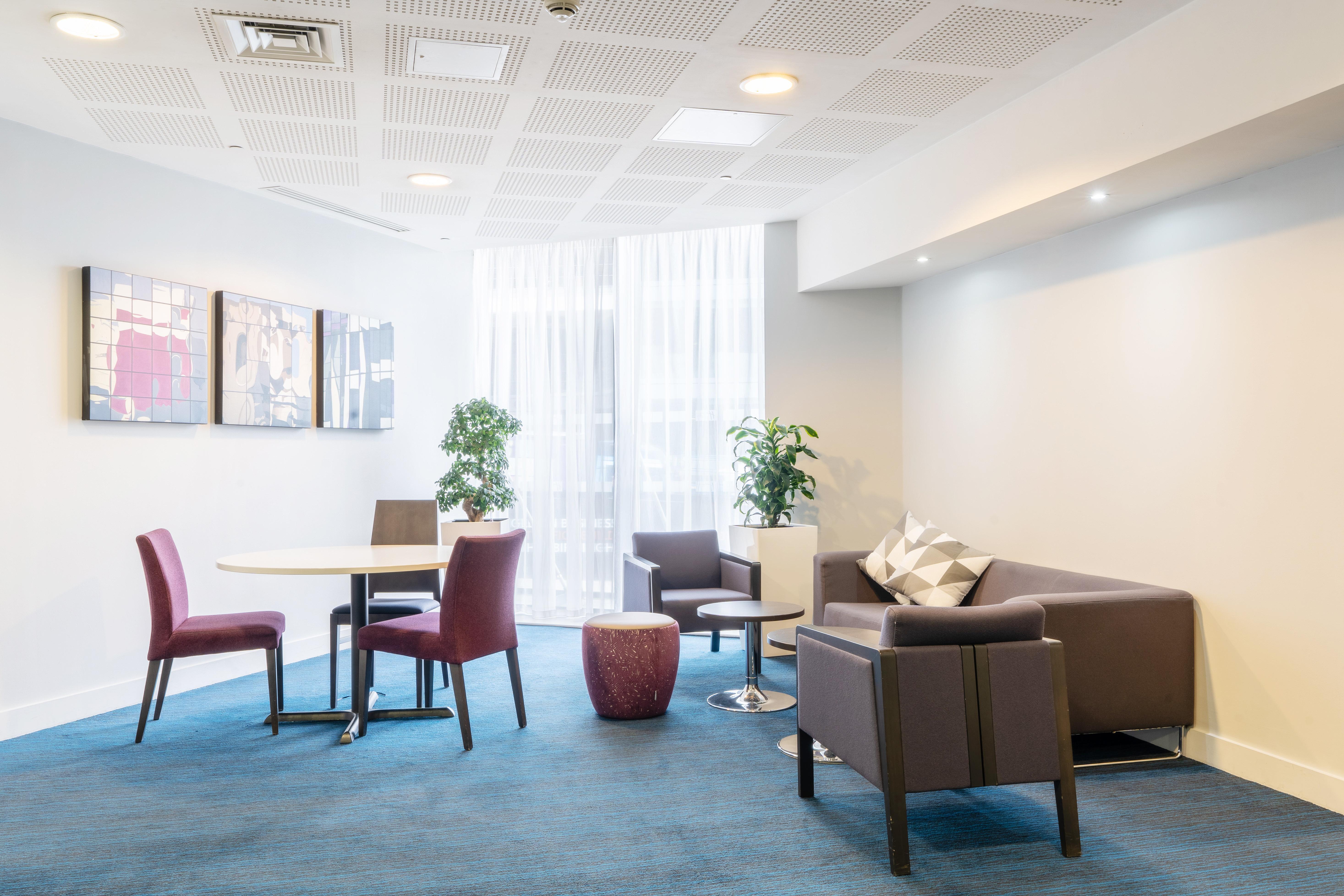 Holiday Inn Express Birmingham - Snow Hill By Ihg Bagian luar foto