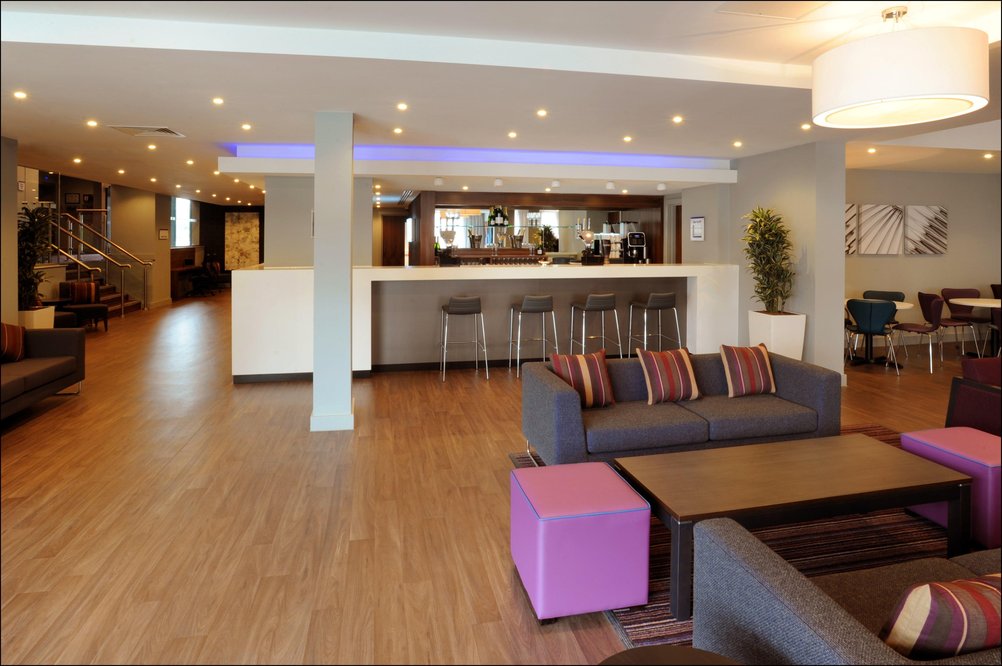 Holiday Inn Express Birmingham - Snow Hill By Ihg Bagian luar foto