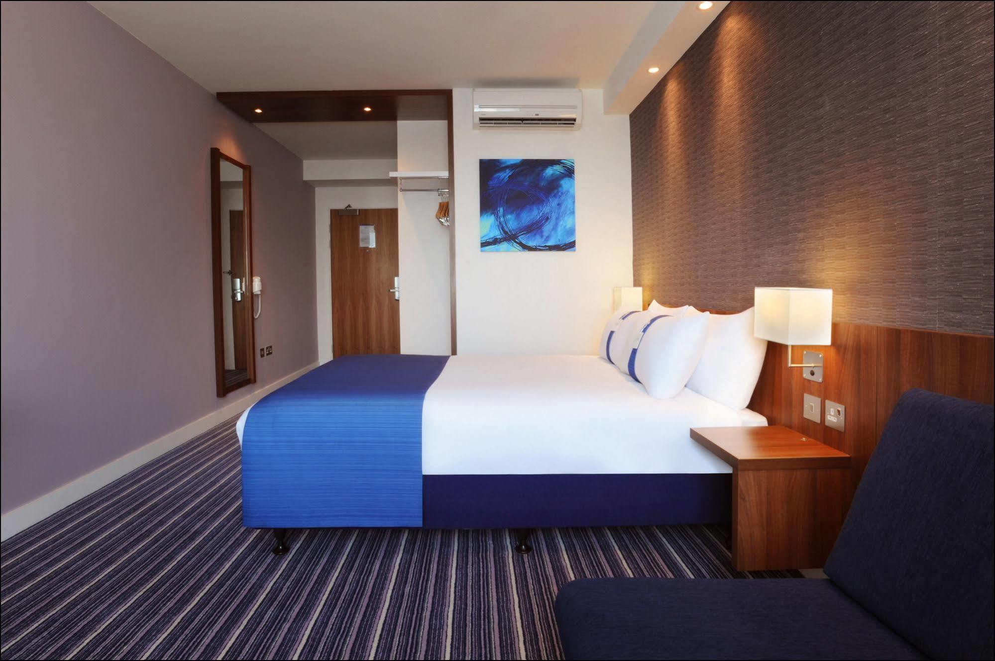 Holiday Inn Express Birmingham - Snow Hill By Ihg Bagian luar foto